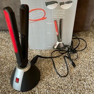 Professional Flat Iron/cord or Cordless